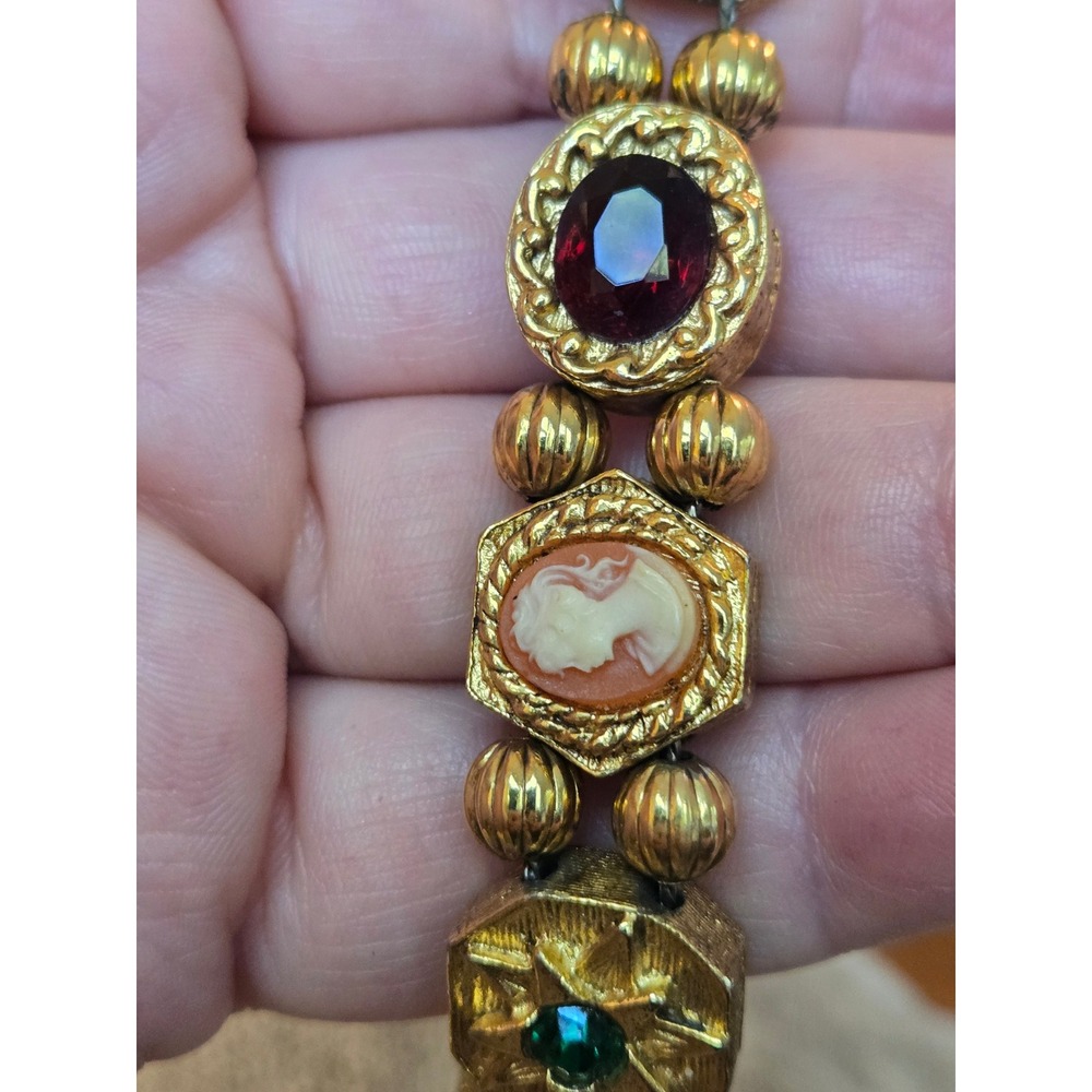 Unsigned Goldette Slide Charm Substantial Bracelet Cameo Snake Safety Chain - Picture 4 of 12